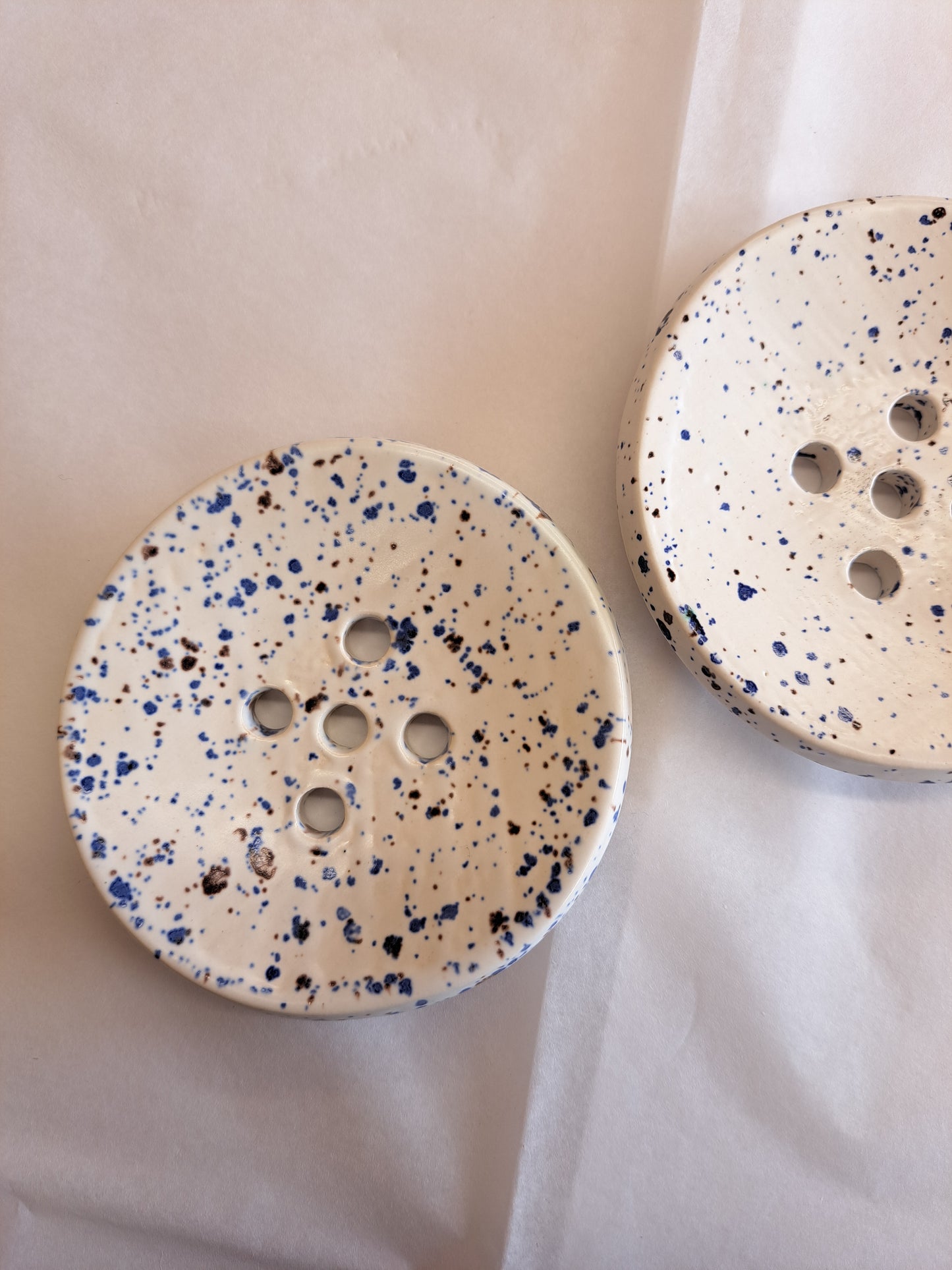 Circular Ceramic Soap Dish
